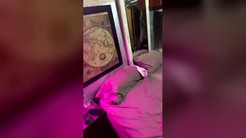 cecilgabyxxx online show from May 17, 2026, 3:59 am