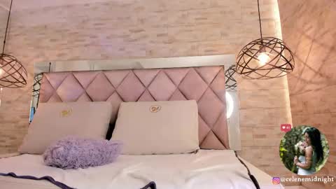  CELENE  online show from September 22, 2025, 7:16 pm