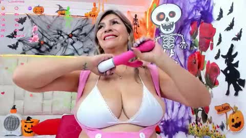 Celeste Lincon online show from October 18, 2025, 12:57 am