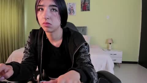 Celeste online show from April 10, 2026, 12:32 pm