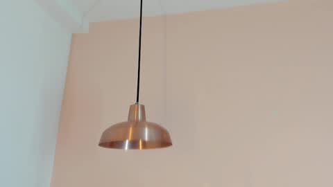 celeste_smmith_ online show from March 1, 2025, 3:32 am