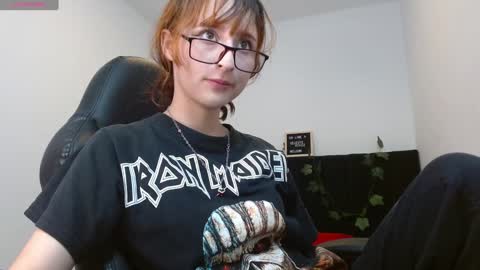 celesteayase online show from February 4, 2025, 10:34 pm