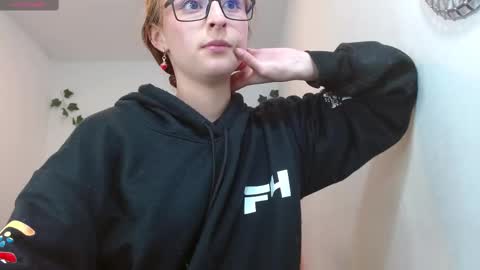 celesteayase online show from February 18, 2025, 12:37 am