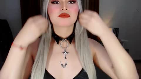 CELESTE IGYoshi Tian online show from January 21, 2025, 9:03 am