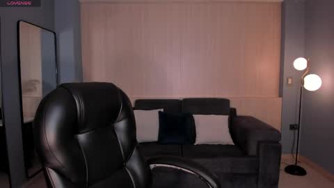 Celeste Moon online show from April 21, 2026, 2:51 am