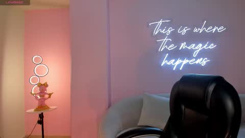 Celeste online show from October 9, 2025, 10:13 am