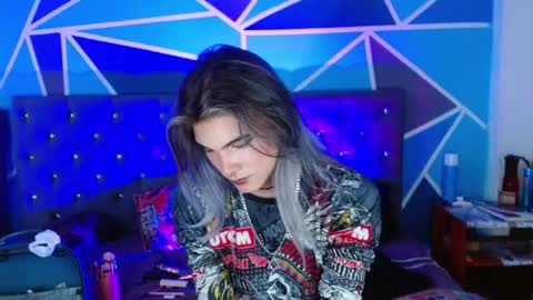 I am Valentinn online show from October 16, 2025, 10:55 pm