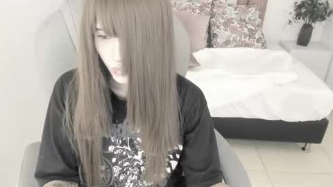 Snapshot of celestica_rose chatting on April 30, 2026, 11:42 pm Celestica online show from April 30, 2026, 11:42 pm