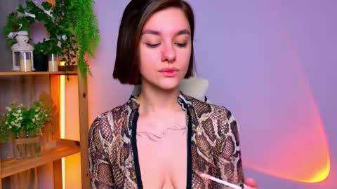  Celine  online show from March 22, 2026, 3:43 am