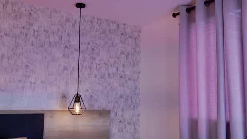 Celine online show from December 5, 2025, 4:36 pm