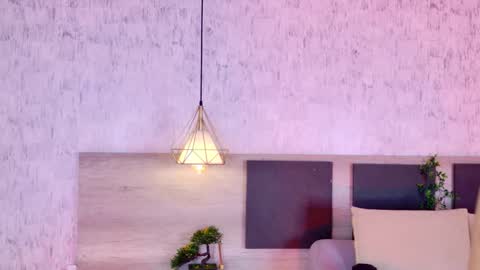 Celine online show from December 21, 2025, 3:19 pm