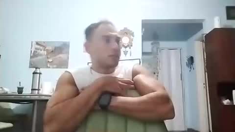 Snapshot of centurionh chatting on March 8, 2026, 4:27 am centurionh online show from March 8, 2026, 4:27 am