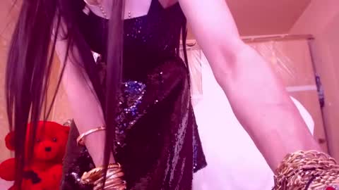 Snapshot of cerisedodd chatting on March 3, 2025, 3:30 am Cerise online show from March 3, 2025, 3:30 am