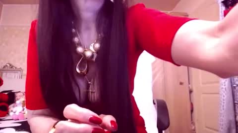 Snapshot of cerisedodd chatting on November 29, 2025, 12:24 am Cerise online show from November 29, 2025, 12:24 am