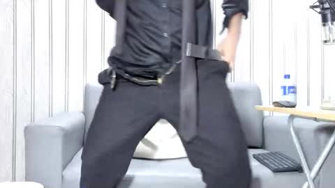 Cesar online show from November 1, 2025, 3:19 am