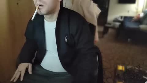 cezar online show from December 5, 2024, 12:44 pm