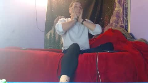 cguffey2284 online show from January 5, 2025, 10:40 pm