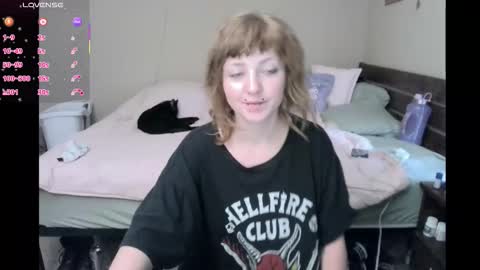 Cherry online show from April 3, 2026, 12:52 am