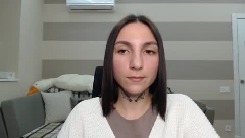 Kate online show from January 20, 2025, 4:01 pm