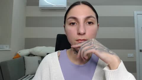 Kate online show from January 27, 2025, 12:58 pm