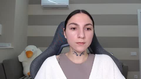 Kate online show from February 5, 2025, 7:18 am