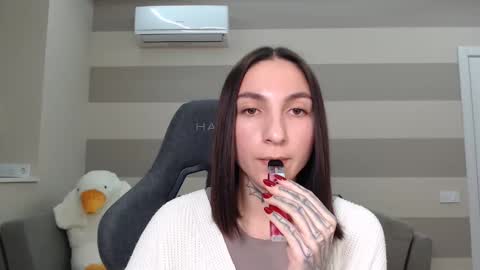 Kate online show from February 5, 2025, 10:19 am