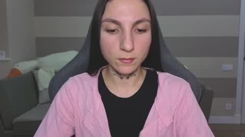 Kate online show from December 18, 2025, 8:59 pm