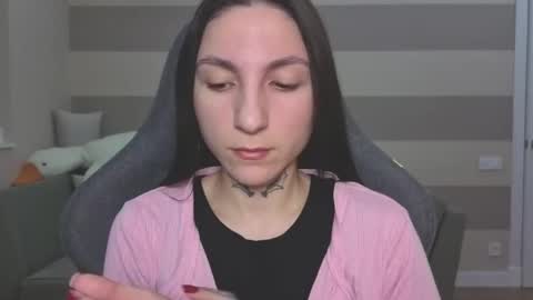 Kate online show from March 16, 2026, 6:50 am