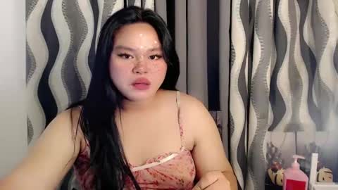 Snapshot of chabilataxx chatting on January 19, 2025, 5:18 pm chabilataxx online show from January 19, 2025, 5:18 pm