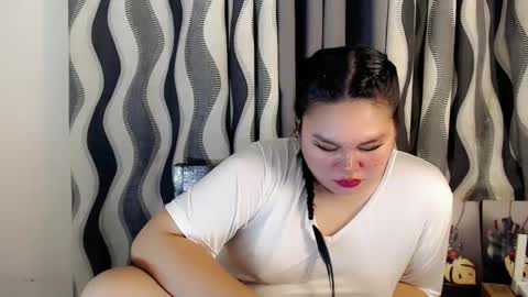 Snapshot of chabilataxx chatting on January 22, 2025, 2:46 pm chabilataxx online show from January 22, 2025, 2:46 pm