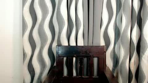 Snapshot of chabilataxx chatting on February 7, 2025, 11:45 am chabilataxx online show from February 7, 2025, 11:45 am