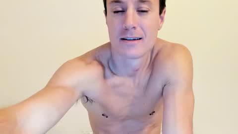 Snapshot of chadfox chatting on December 22, 2024, 2:17 am Chad online show from December 22, 2024, 2:17 am