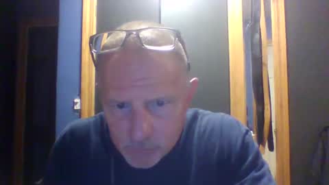 chadsters123 online show from May 26, 2026, 9:00 pm