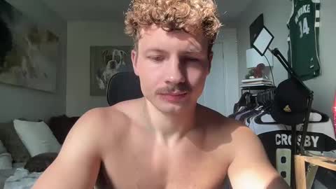 ChadTitan online show from September 19, 2025, 2:29 pm