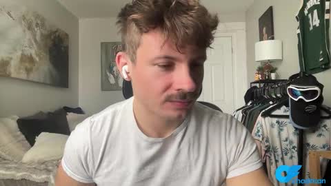 ChadTitan online show from December 15, 2025, 4:44 pm