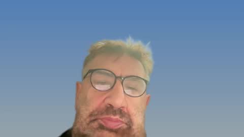 champsex305610 online show from January 8, 2025, 4:34 am