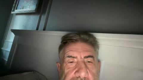 Snapshot of champsex305610 chatting on June 29, 2026, 1:01 am champsex305610 online show from June 29, 2026, 1:01 am