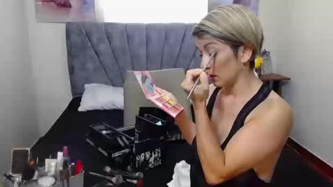 chanel online show from October 20, 2025, 3:45 pm