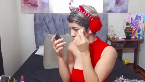 chanel online show from December 4, 2025, 1:20 pm