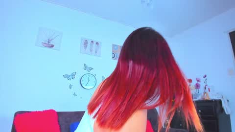  Chanel Parker  online show from February 7, 2025, 12:31 am