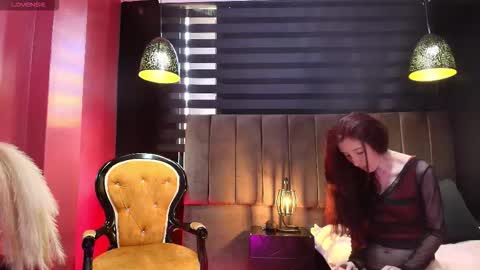 Chanel Whitte online show from March 4, 2026, 1:17 pm