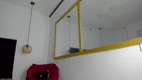 chanellejohnson_ online show from February 13, 2025, 10:02 am