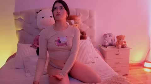 Chanell online show from September 14, 2025, 8:52 pm