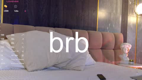 Chanel online show from January 31, 2025, 11:46 am