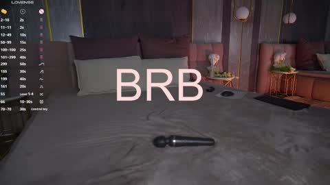 Chanel online show from April 11, 2026, 7:45 am