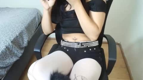 Viviana 3 online show from January 9, 2026, 8:32 pm