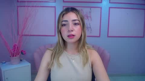 channel_blonde_a online show from December 4, 2024, 4:49 pm