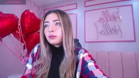 channel_blonde_a online show from February 12, 2025, 4:33 pm