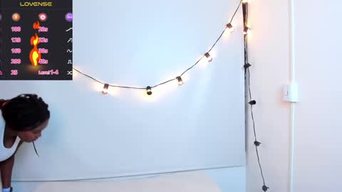 Chanel online show from December 29, 2024, 12:12 pm