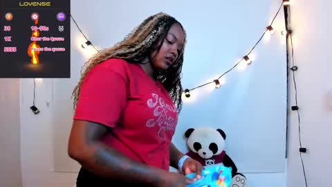 Chanel online show from January 4, 2025, 5:47 pm